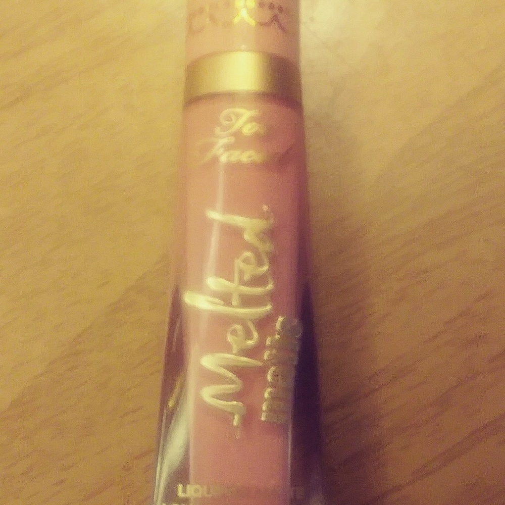 Too Faced Melted Matte